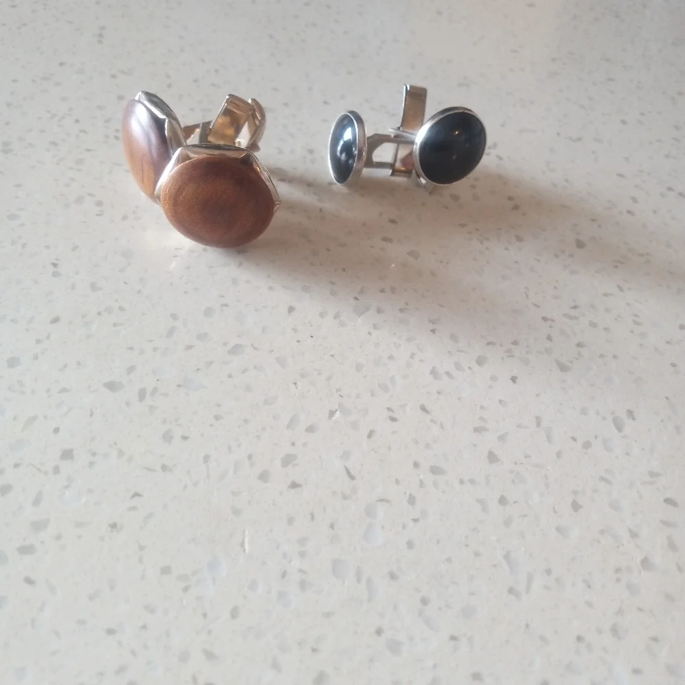 Cuff links